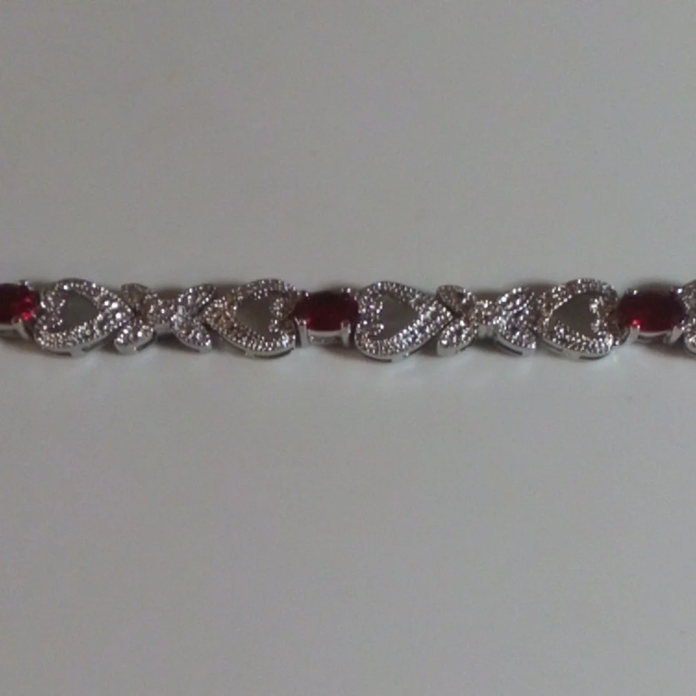 BRACELET XS & OS ABSOLUTELY GORGEOUS 7 INCH BRACELET! NEW IN BOX! - Picture 2 of 9